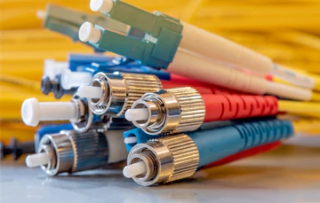 Tipos de conectores de fibra óptica explicados: LC, SC, ST, FC, MPO y APC fre...